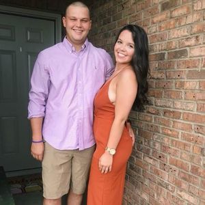 Meet your Posher, Raegen